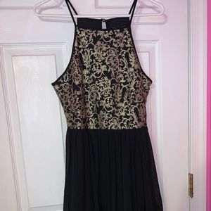 Romeo and Juliet gold dress